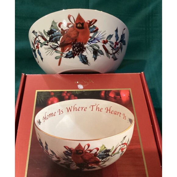 Lenox Winter Greetings 7” Serving Bowl McClung “Home Is Where The Heart Is” - Picture 1 of 13